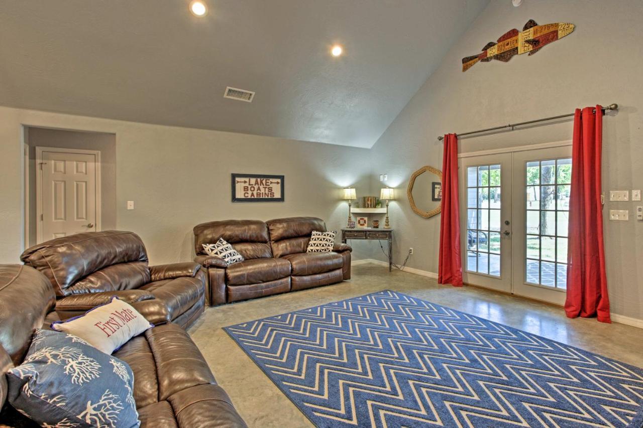 Modern Retreat With Gas Grill - Walk To Lake Texoma! Kingston Esterno foto