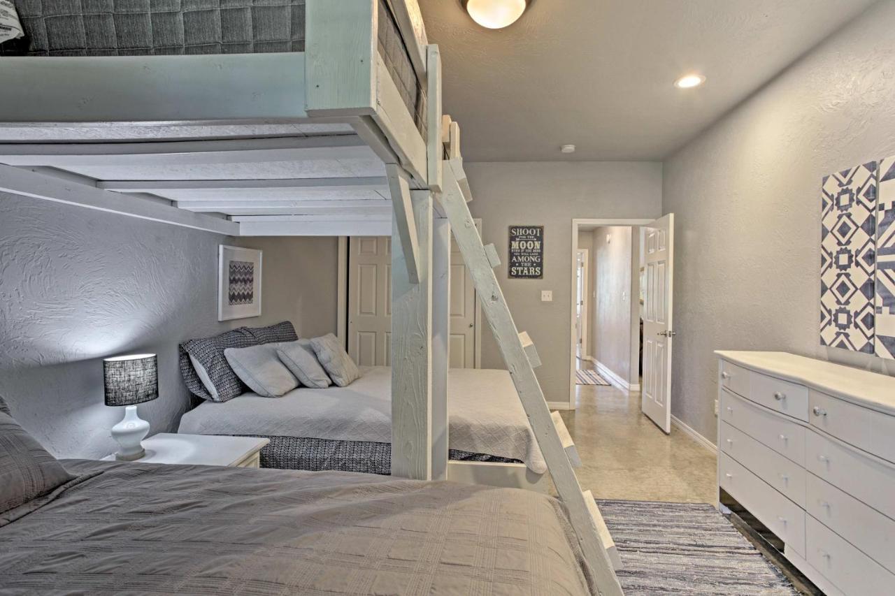 Modern Retreat With Gas Grill - Walk To Lake Texoma! Kingston Esterno foto