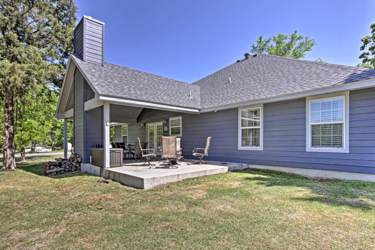 Modern Retreat With Gas Grill - Walk To Lake Texoma! Kingston Esterno foto